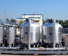 ���̰���